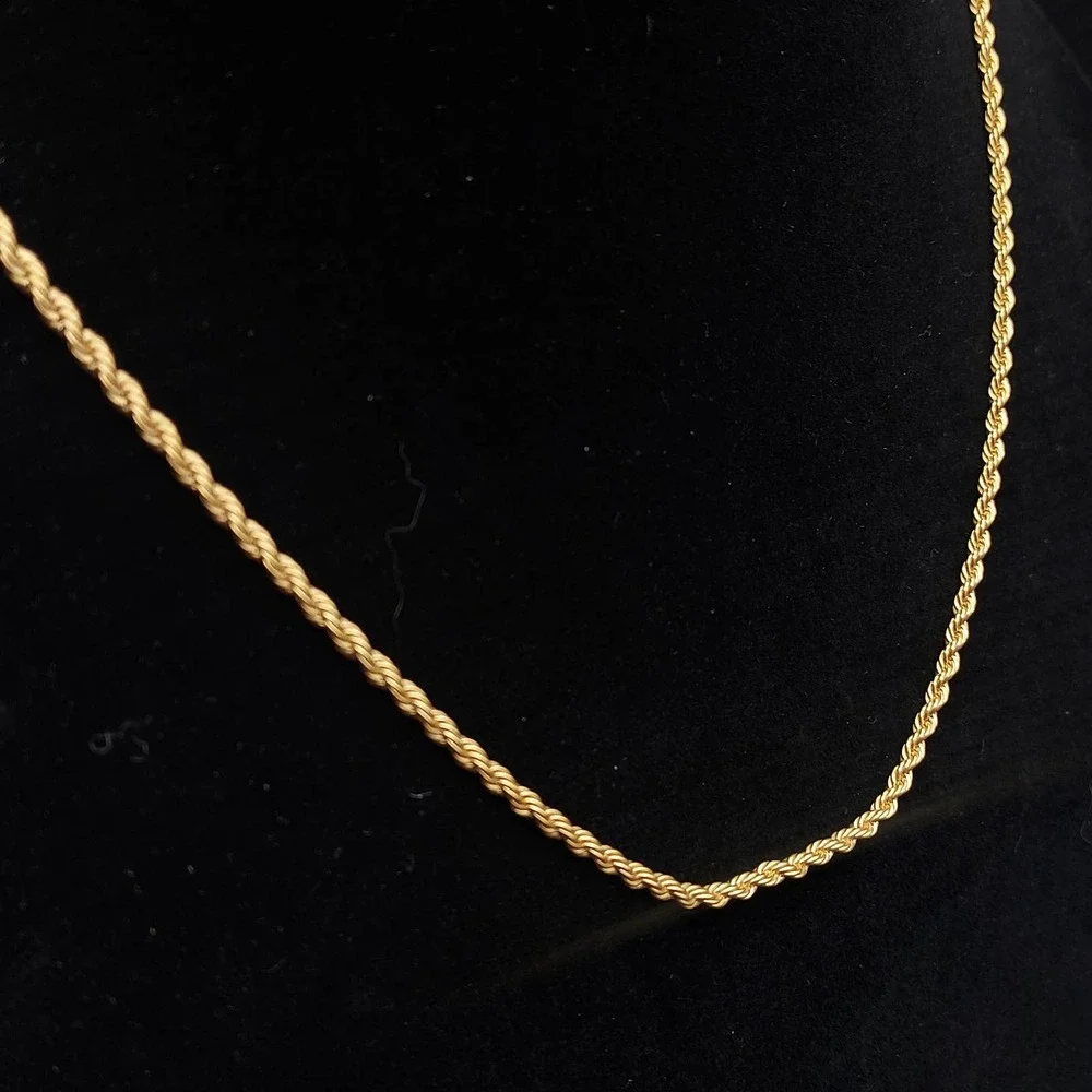 Vintage Trifari Gold Twisted‎ Chain Necklace Costume Jewelry
